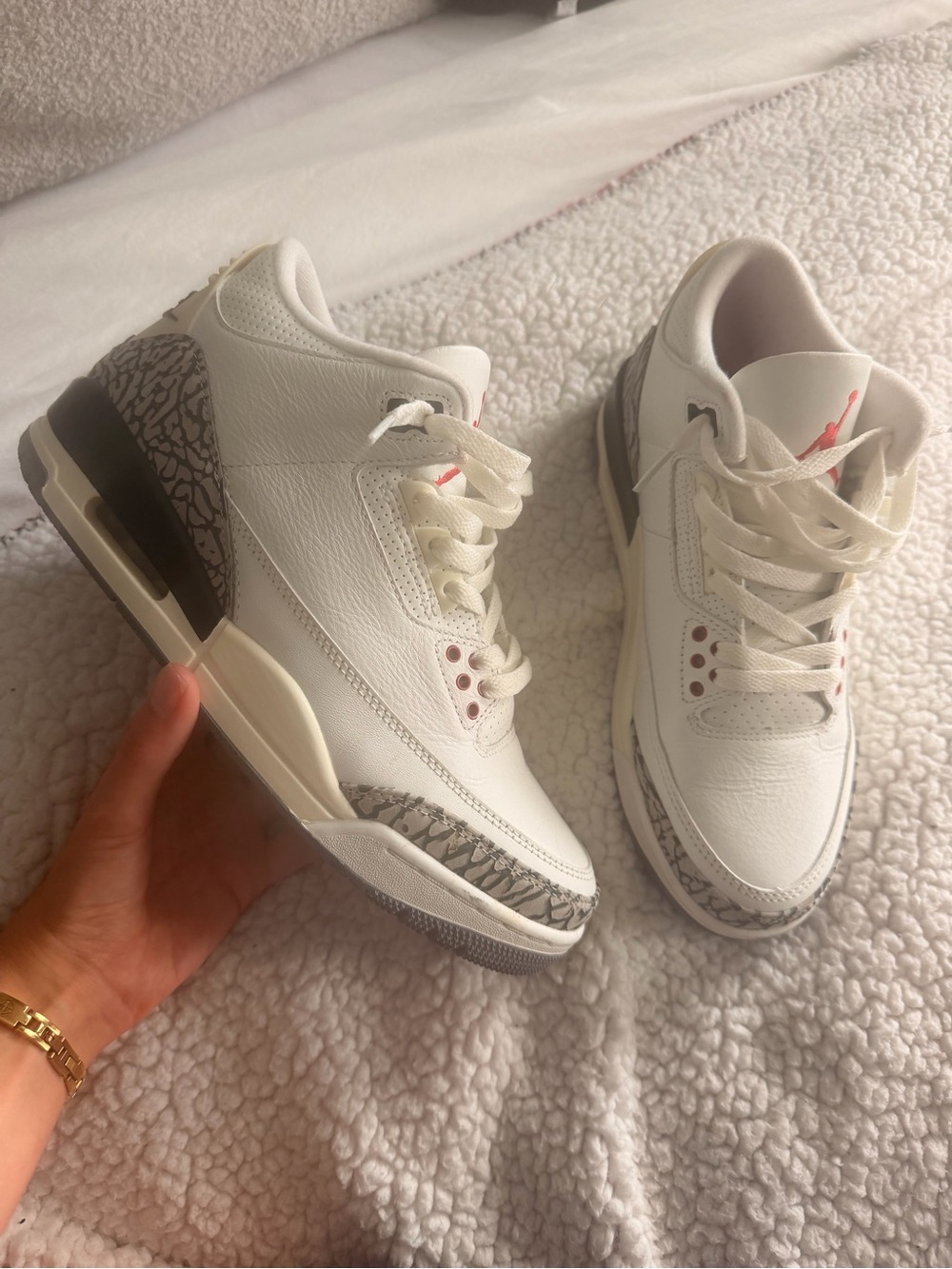 Jordan Mens White Cement Elephant Print Sneakers